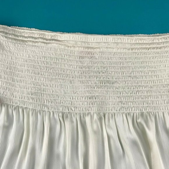 Laundry by Shelli Segal Off the Shoulder Cream Top - Picture 8 of 9